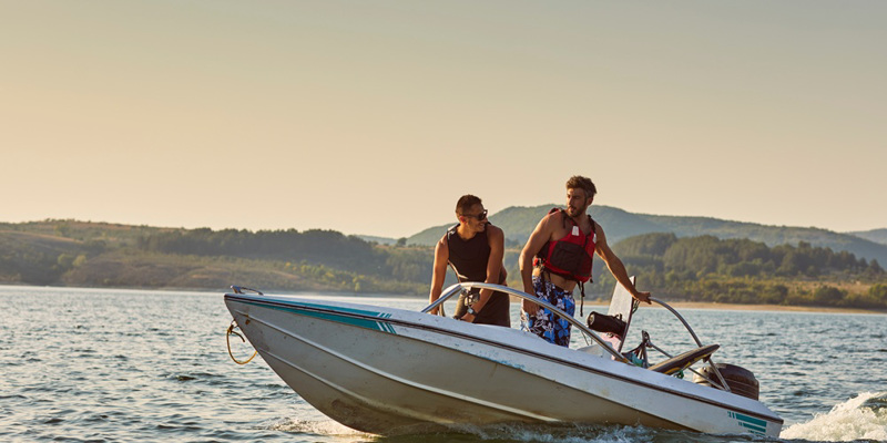 Read more about the article Key Factors to Consider When Choosing a Used Boat