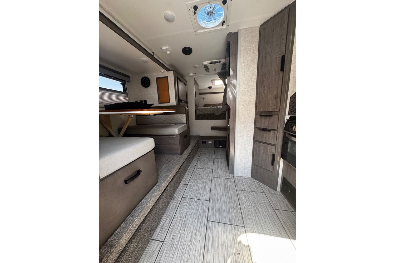 2022 Lance 975 Truck Camper