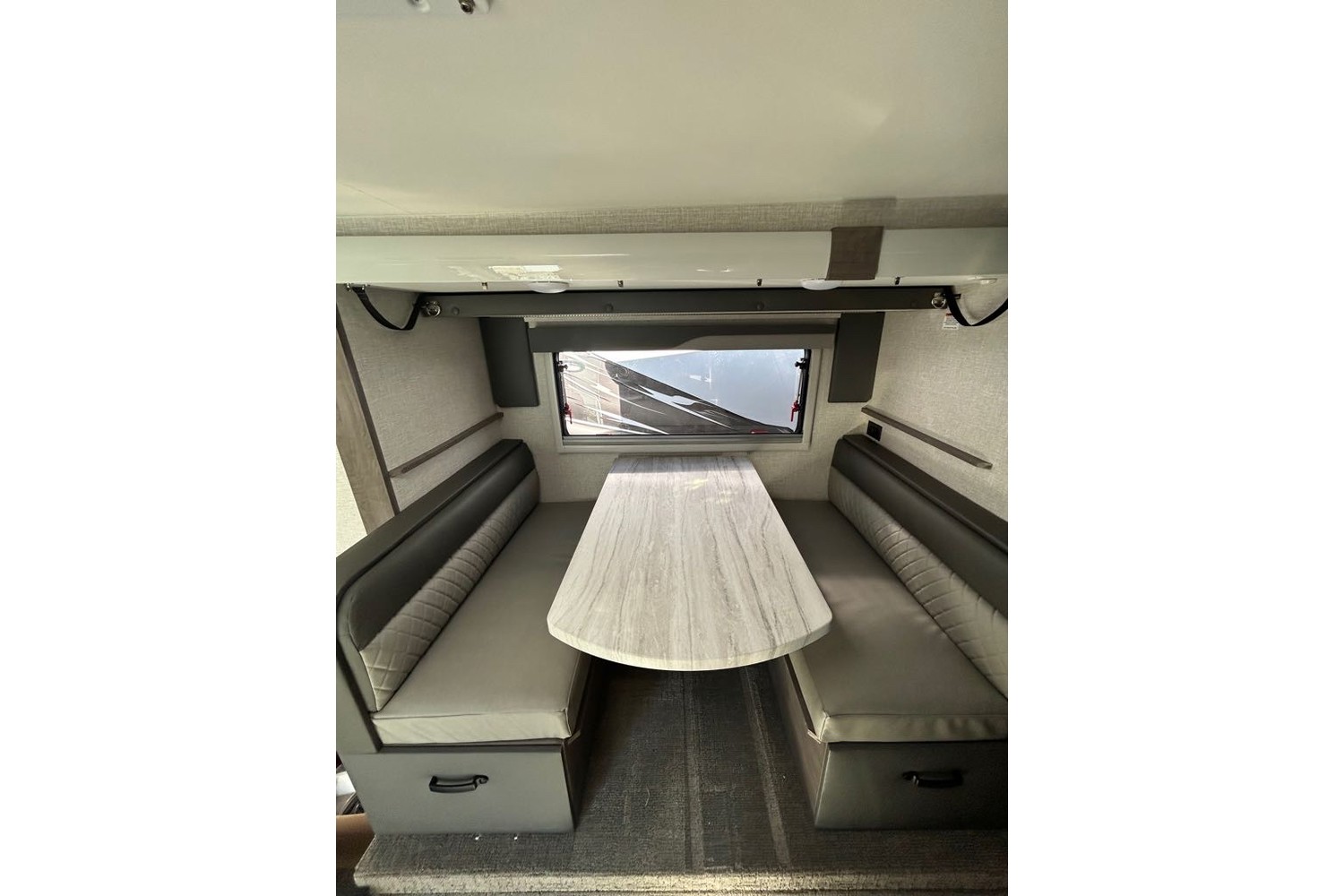2026 Lance 1172 Truck Camper