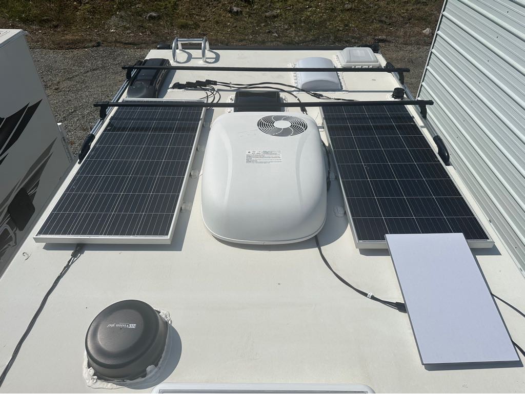 2026 Lance 960 Truck Camper Truck Camper