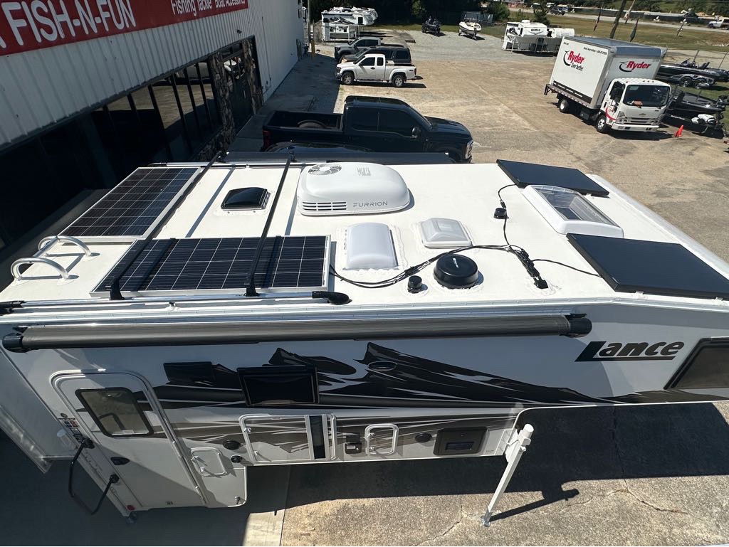 2027 Lance 1172 Truck Camper