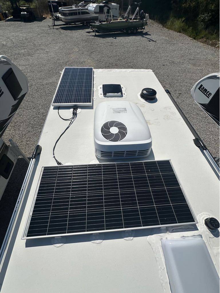 2027 Lance 825 Truck Camper