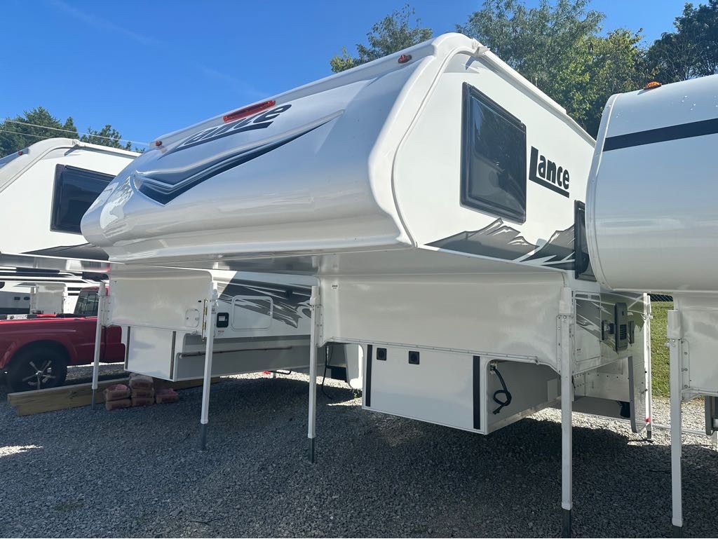 2027 Lance 855S Truck Camper