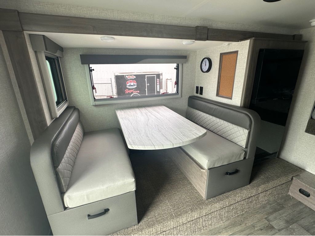 2027 Lance Truck Camper 975 Truck Camper