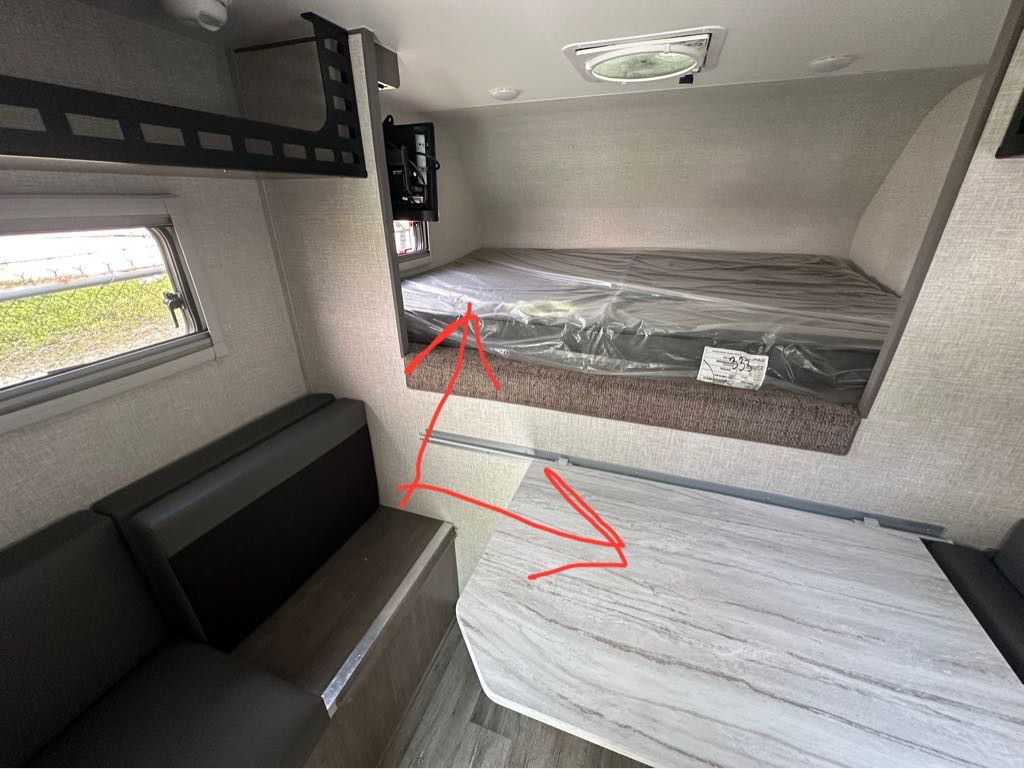 2027 Lance Truck Camper SQ610 Truck Camper