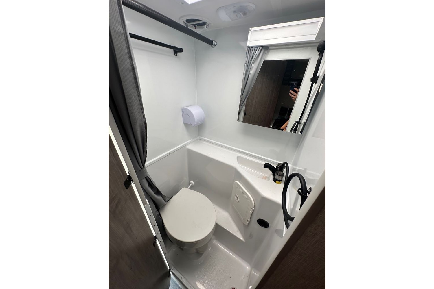 2027 Lance Truck Camper SQ610 Truck Camper