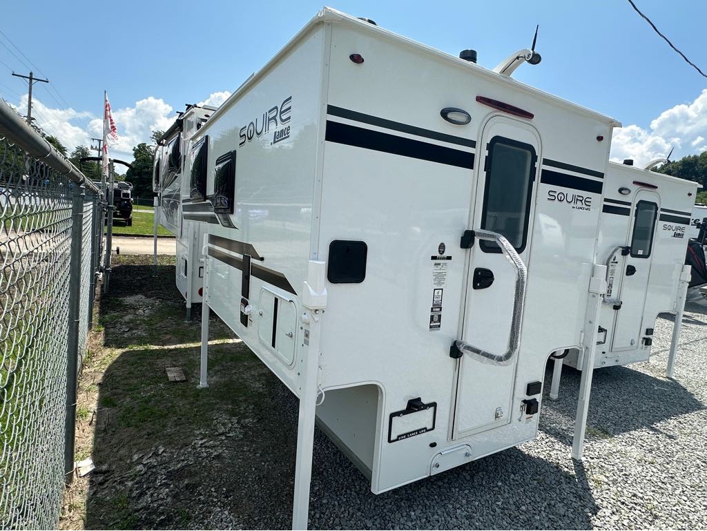2027 Lance Truck Camper SQ610 Truck Camper