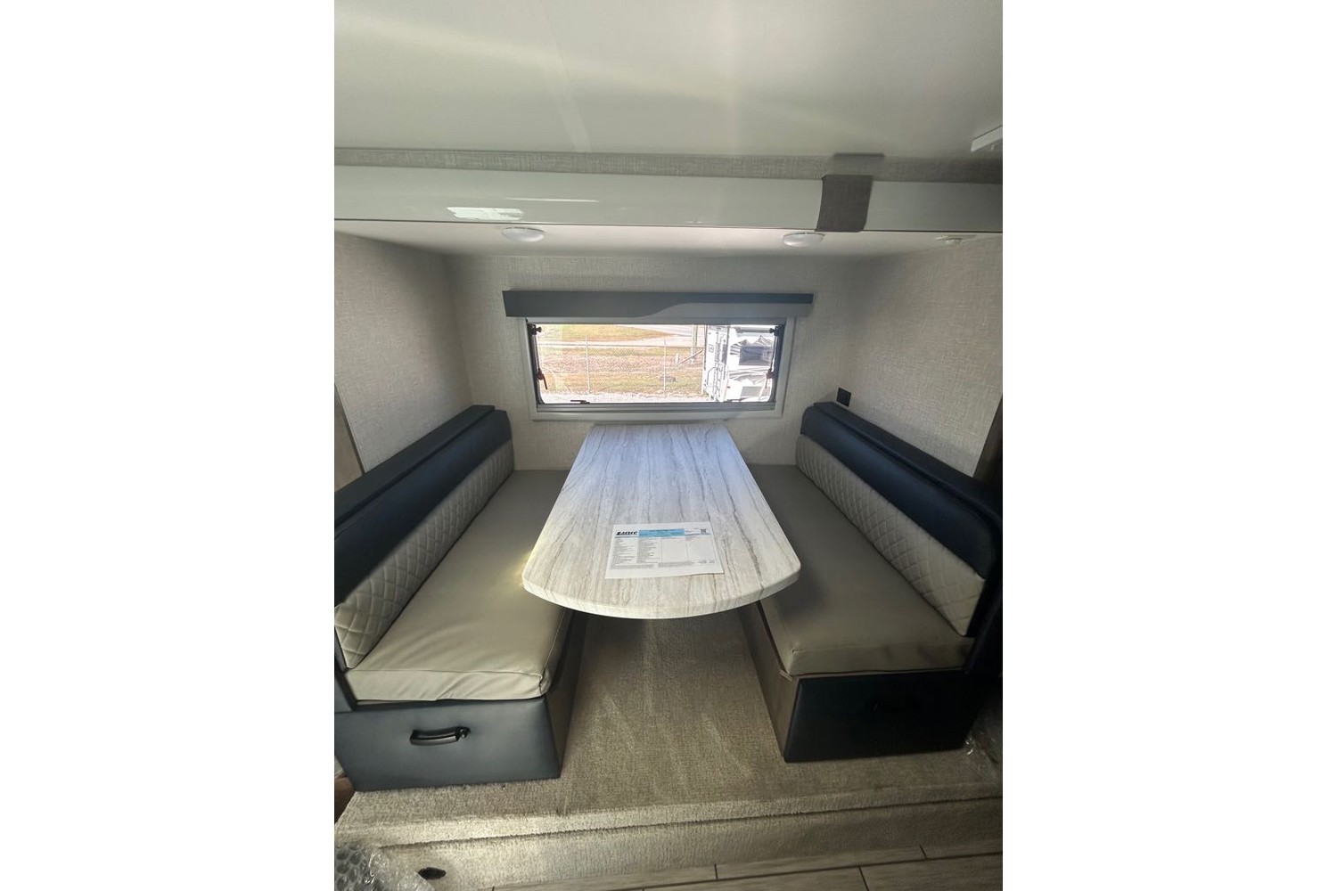 2026 Lance 1172 Truck Camper