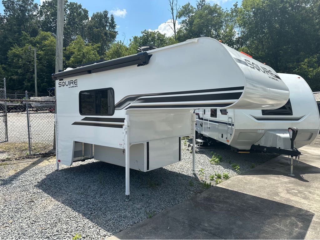 2026 Lance SQ825 Truck Camper Truck Camper