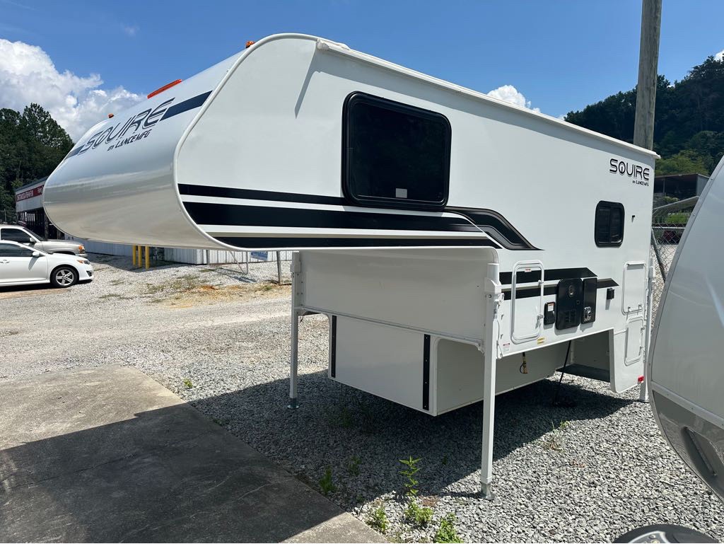 2026 Lance SQ825 Truck Camper Truck Camper