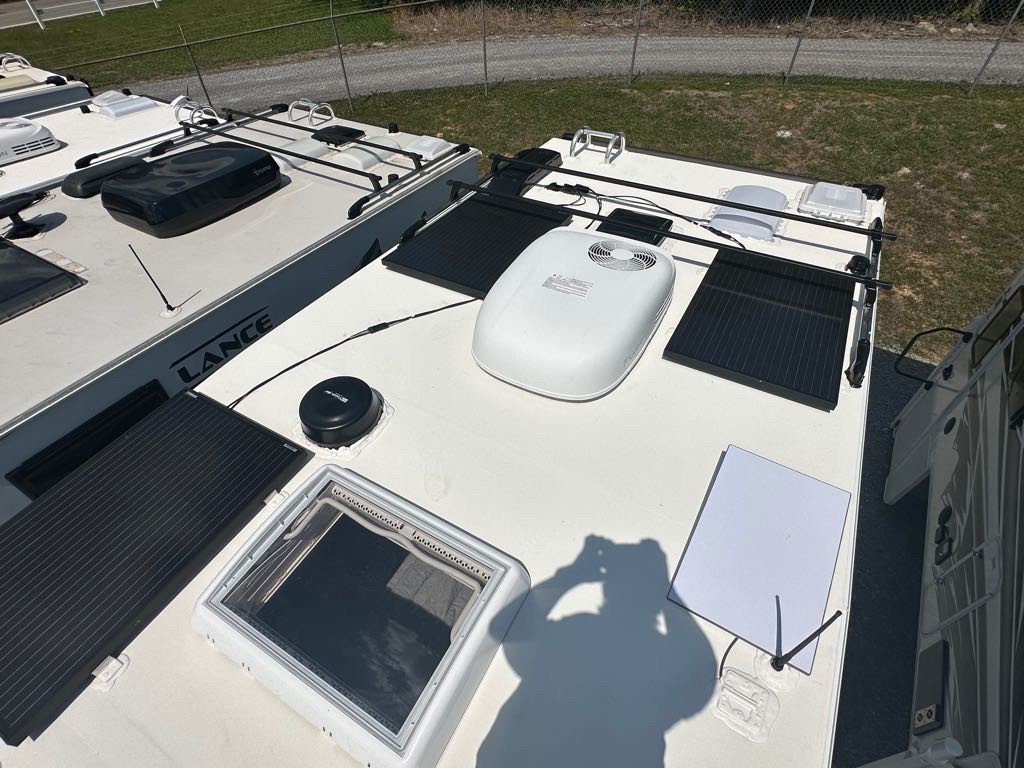 2026 Lance 960 Truck Camper Truck Camper