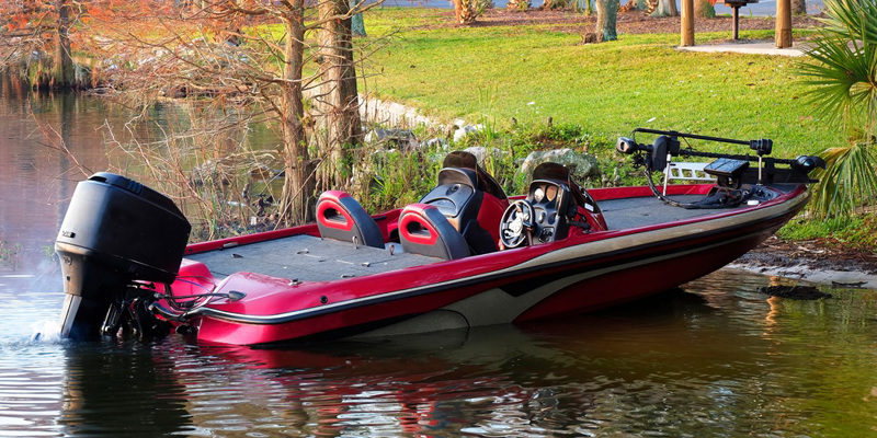 Read more about the article How to Clean and Detail Your Boat for Longevity and Performance