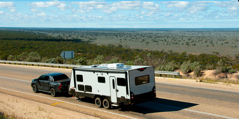 Read more about the article Safety Guidelines for Towing a Towable RV