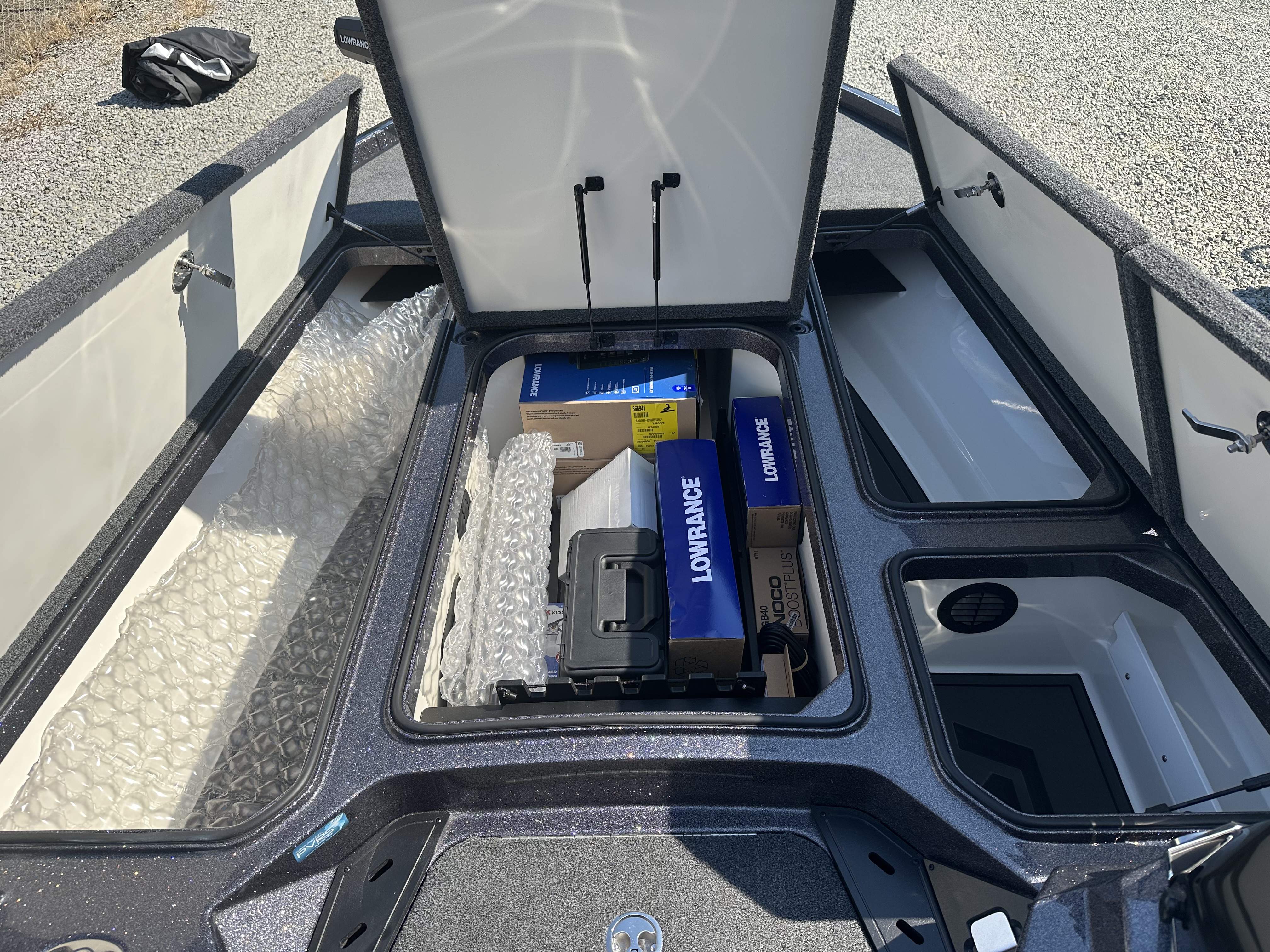 2027 Ranger Boats Z521VS Cup-Equipped Boats