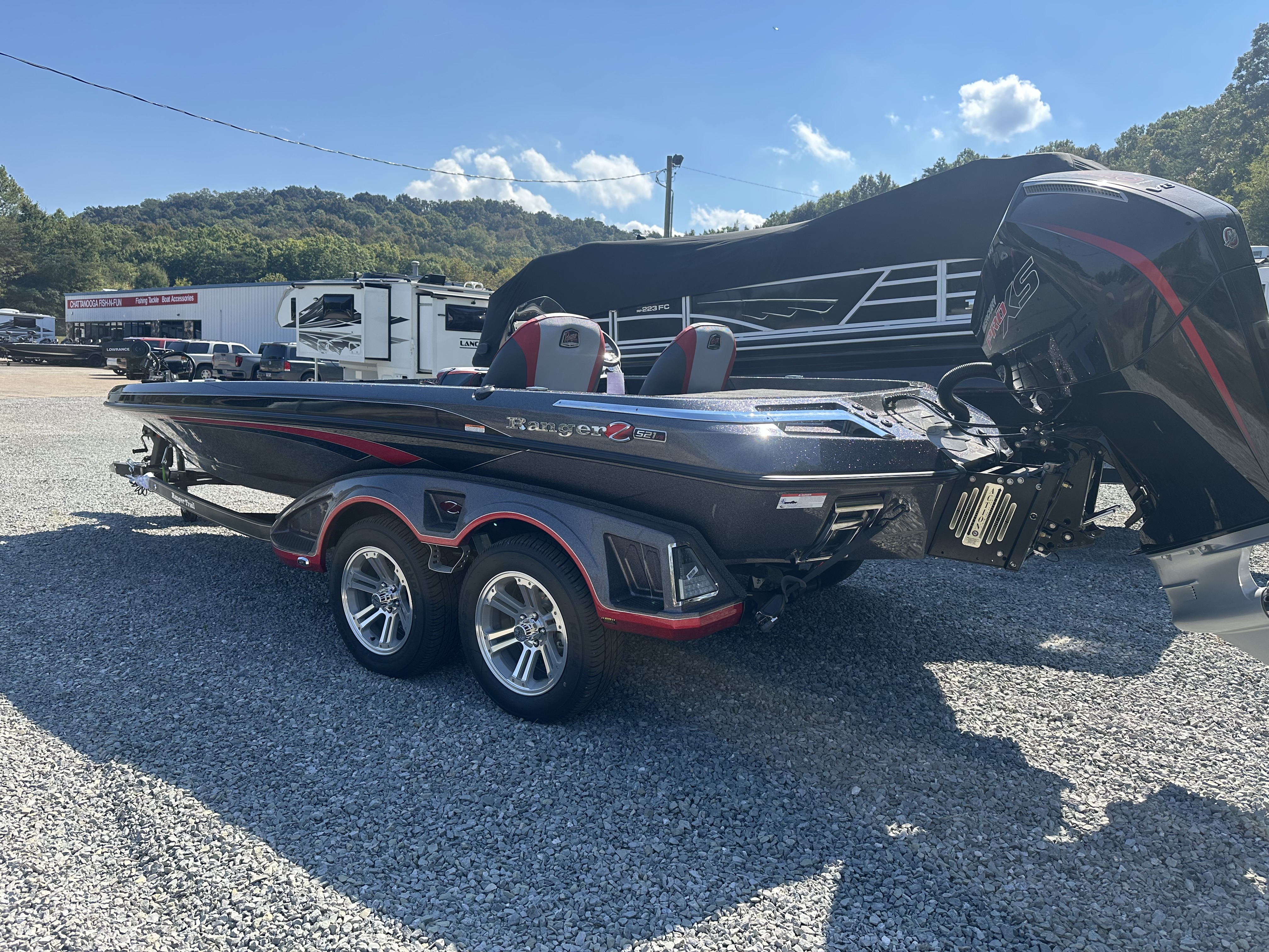 2027 Ranger Boats Z521VS Cup-Equipped Boats
